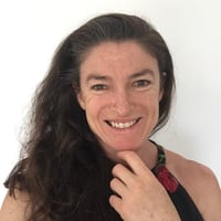 Liz Stephens Headshot